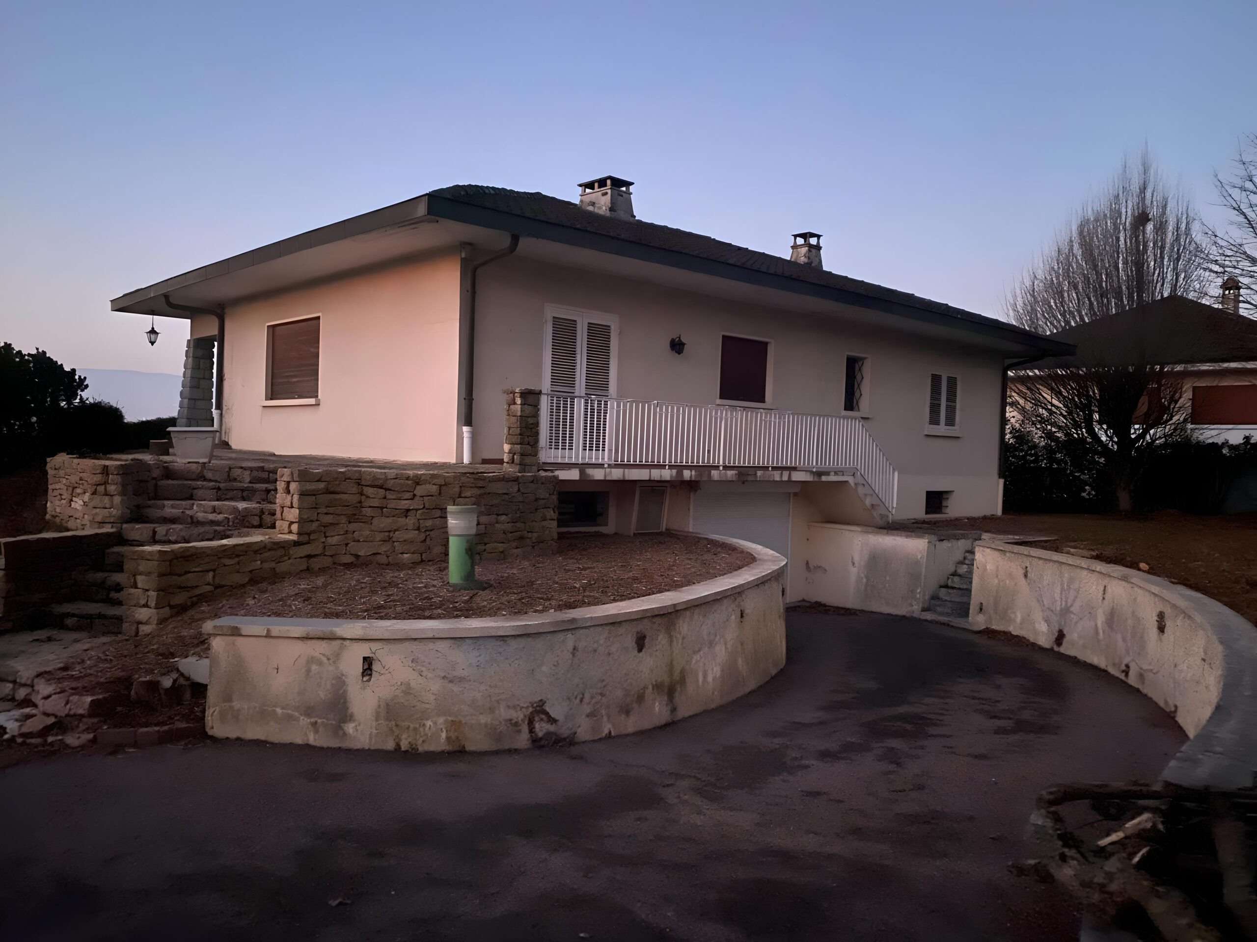 Extérieur avant travaux - retouché